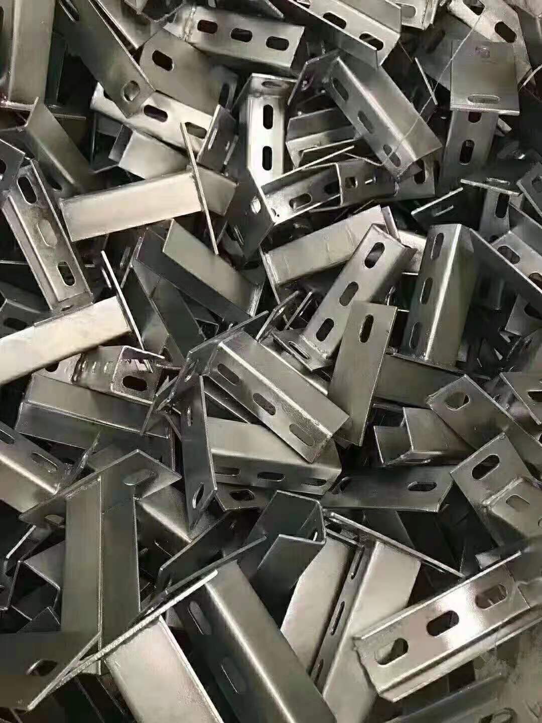 ֧