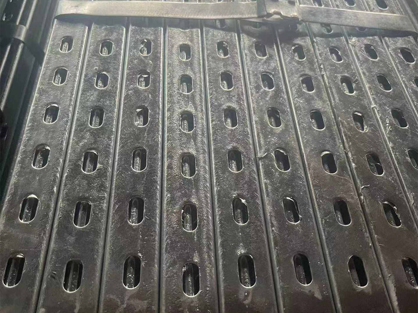 ֧